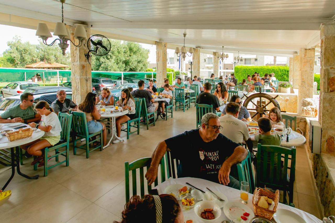 Golden Residence Family Resort ペフコホリ エクステリア 写真