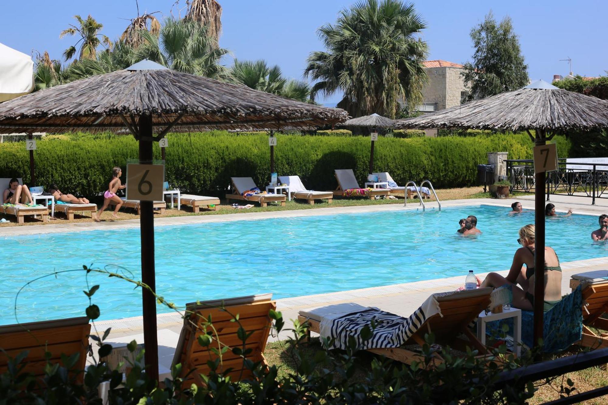 Golden Residence Family Resort ペフコホリ エクステリア 写真