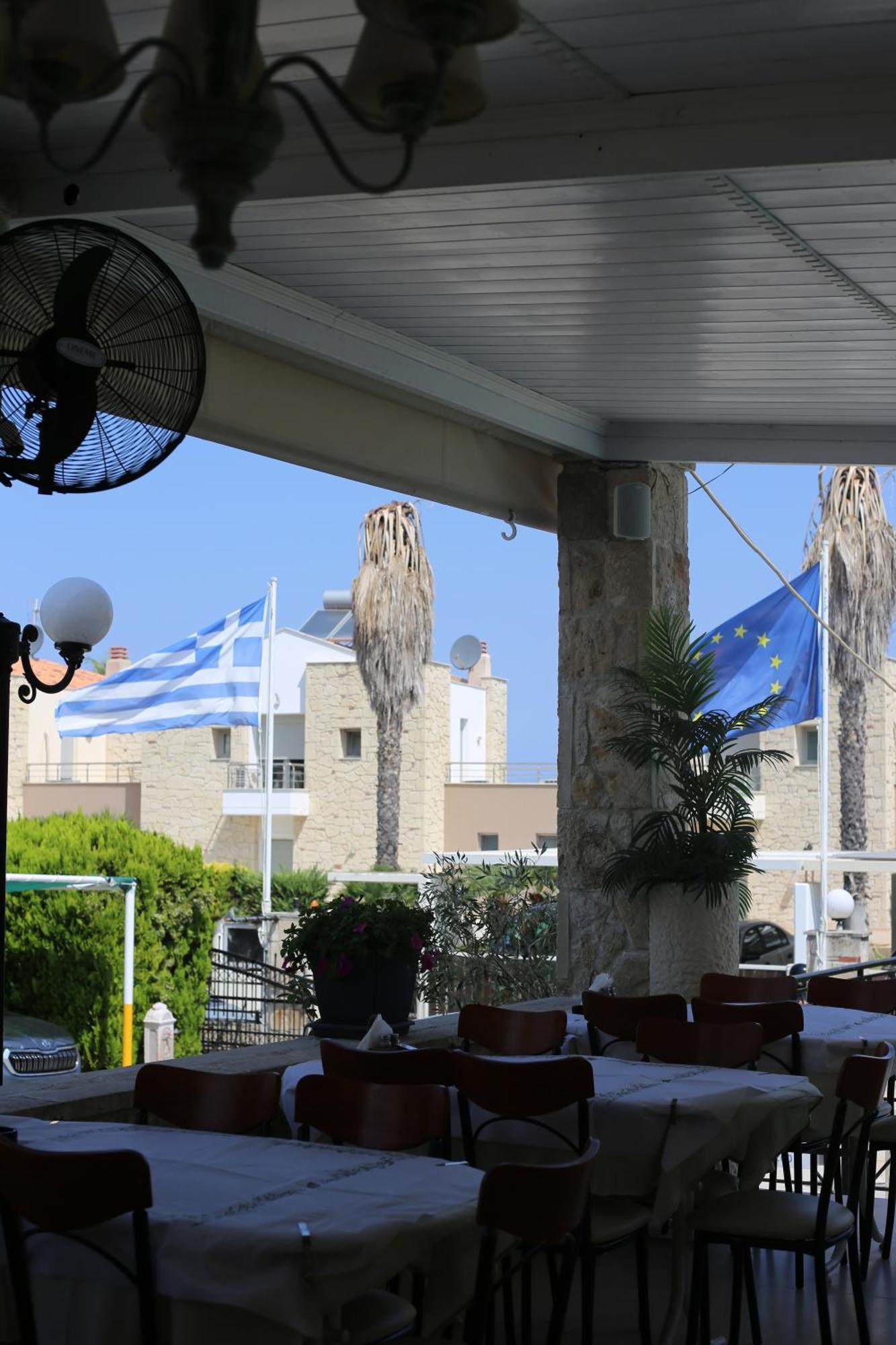 Golden Residence Family Resort ペフコホリ エクステリア 写真